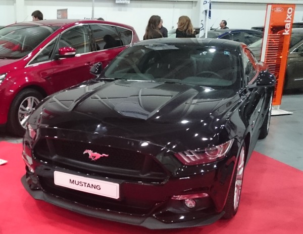 Ford Mustang Ficoauto 2016