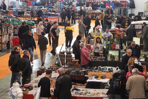 AutoClassic 2025. Automobilia