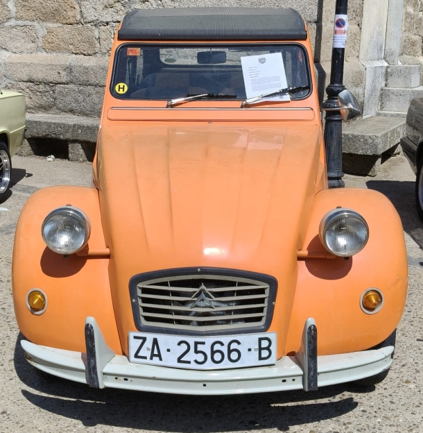 Quedada Club Clásicos Sayago 2026 Citroën 2CV